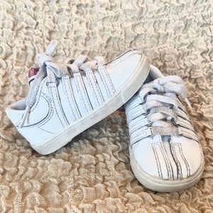 K-Swiss Size 5 Toddler White Classic Sneakers